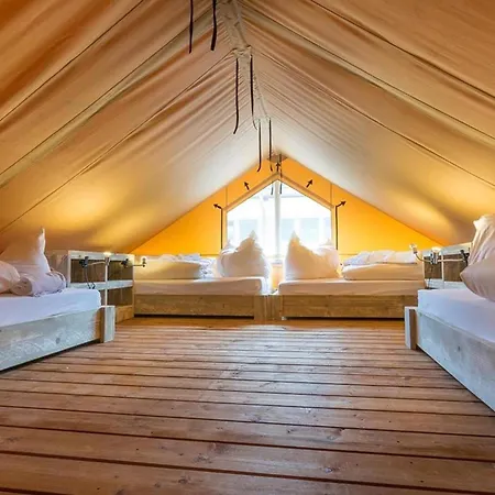 Am Treidlerweg - Safarilodge 3 *